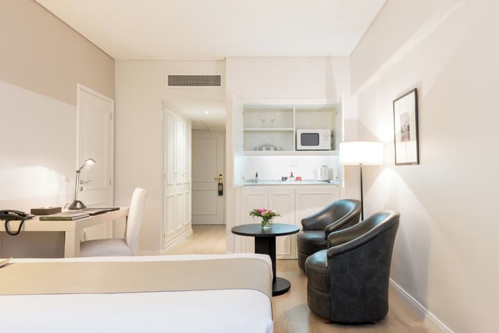 Loi Suites Recoleta Hotel