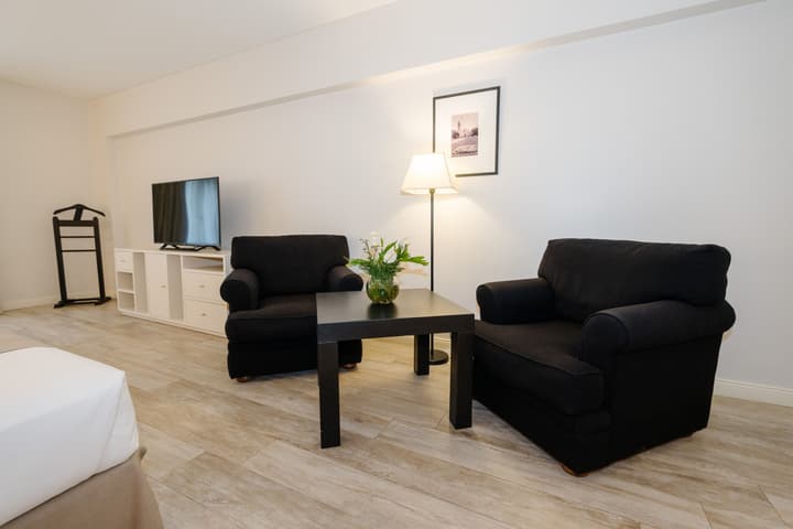 Loi Suites Recoleta Hotel