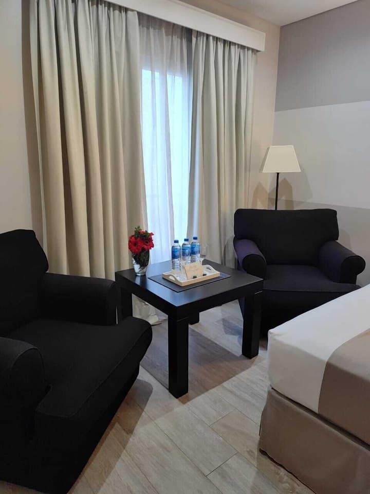 Loi Suites Recoleta Hotel