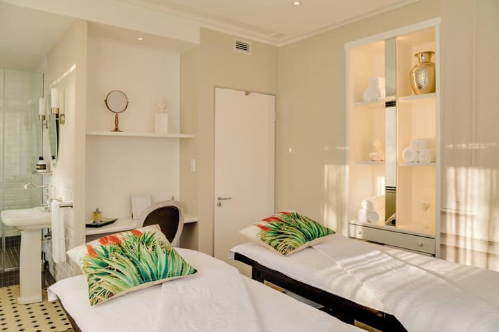 Protea Hotel by Marriott Cape Town Waterfront Breakwater Lodge