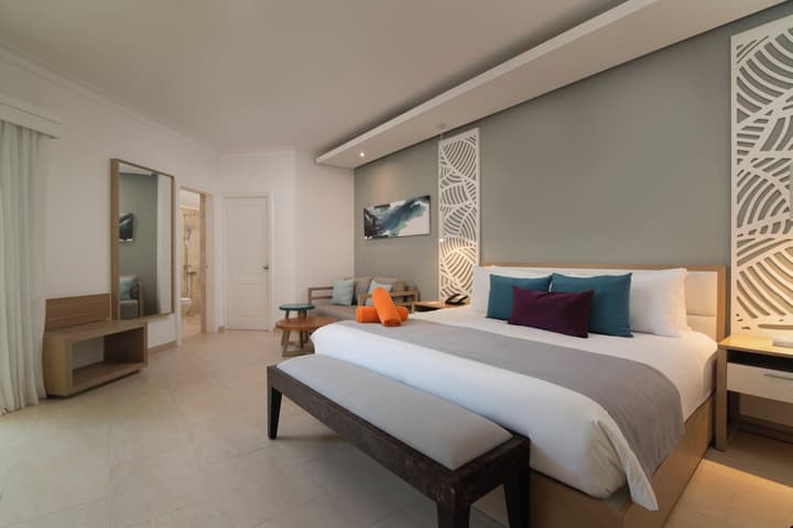 Wyndham Alltra Samana All-Inclusive Resort