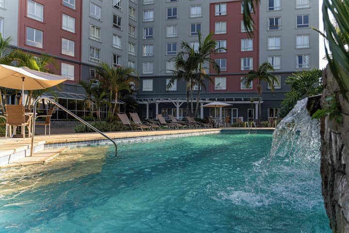 Hotel Deville Prime Porto Alegre