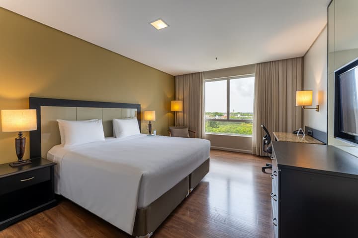 Hotel Deville Prime Porto Alegre