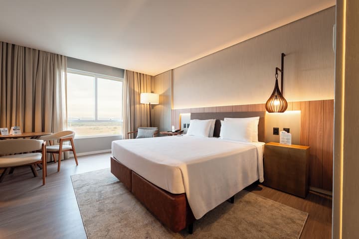 Hotel Deville Prime Porto Alegre
