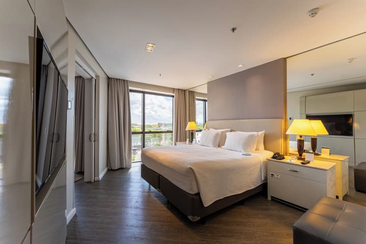 Hotel Deville Prime Porto Alegre