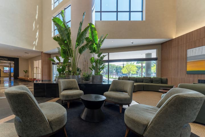 Hotel Deville Prime Porto Alegre