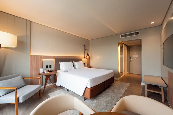 Hotel Deville Prime Porto Alegre