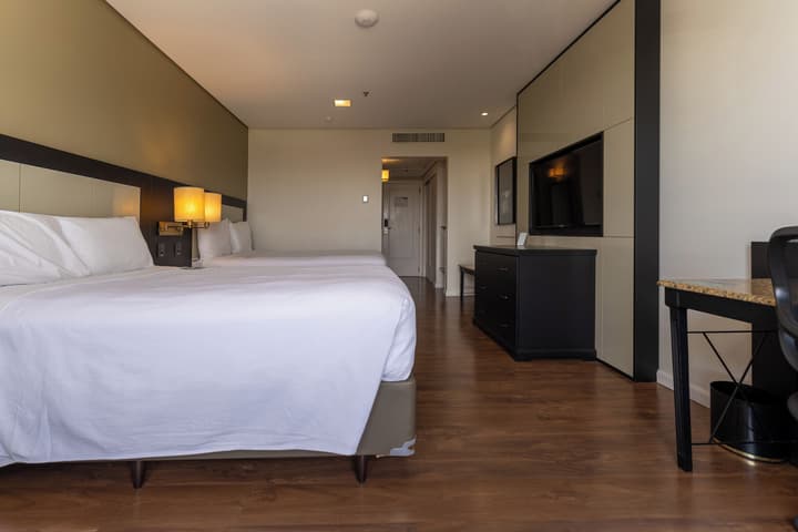 Hotel Deville Prime Porto Alegre