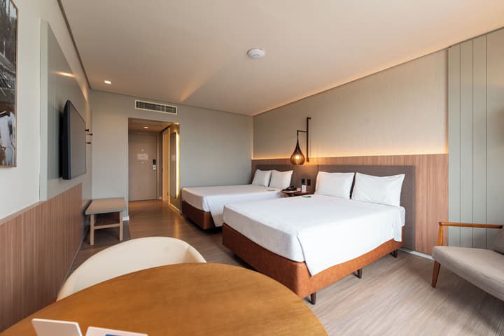 Hotel Deville Prime Porto Alegre