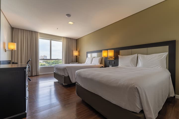 Hotel Deville Prime Porto Alegre