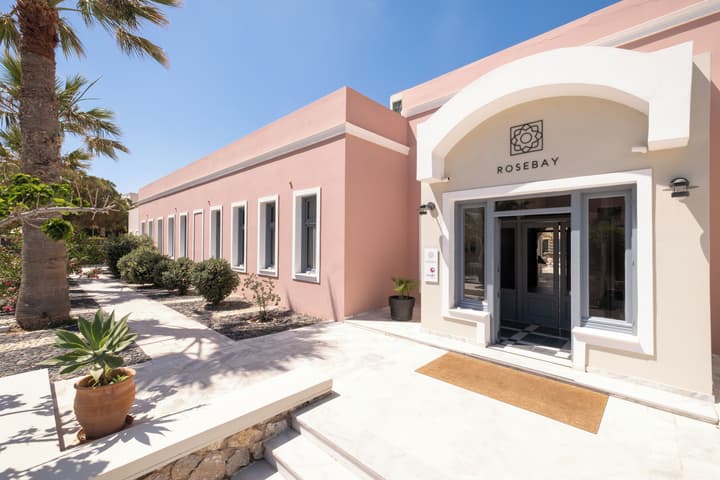 Rosebay Hotel