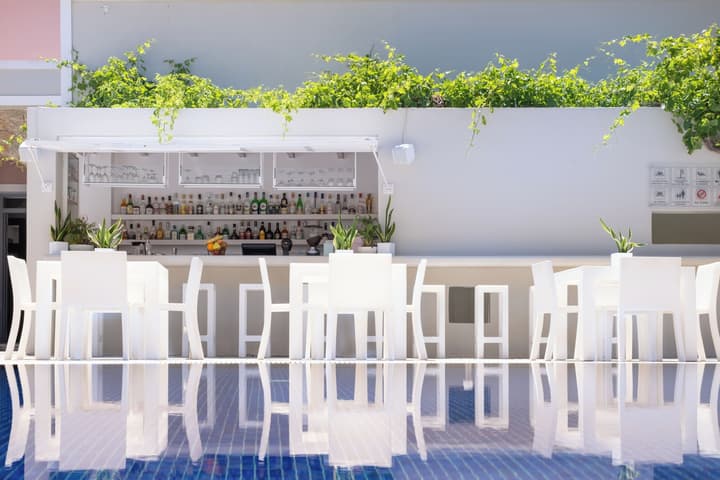 Rosebay Hotel