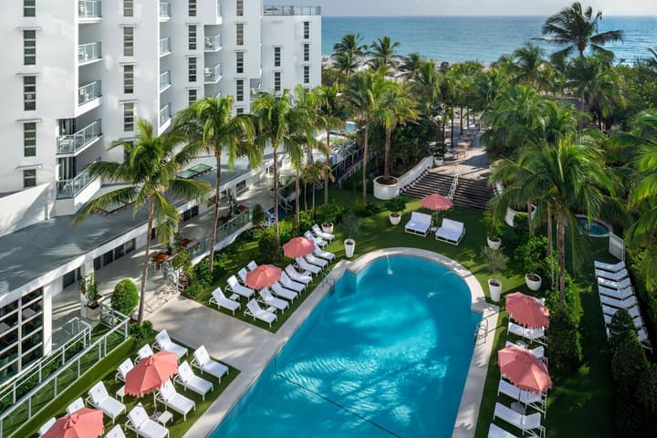 Cadillac Hotel & Beach Club, Autograph Collection