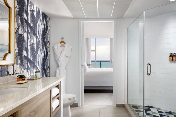 Cadillac Hotel & Beach Club, Autograph Collection