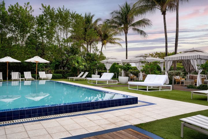 Cadillac Hotel & Beach Club, Autograph Collection
