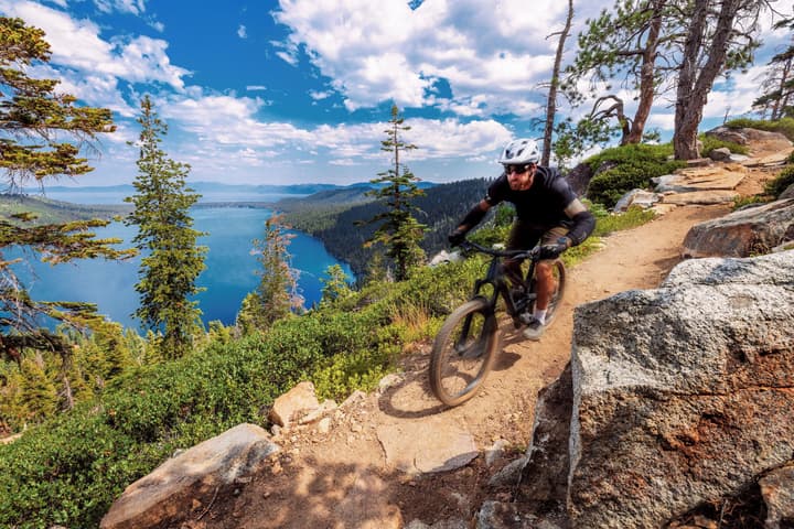 Harrah's Lake Tahoe Hotel & Casino – A Caesars Rewards Destination