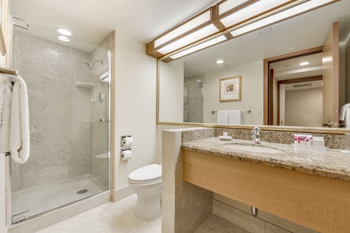 Harrah's Lake Tahoe Hotel & Casino – A Caesars Rewards Destination