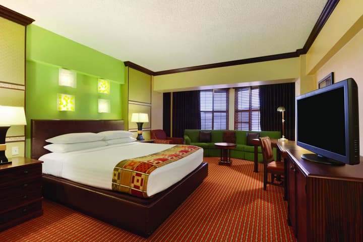 Harrah's Lake Tahoe Hotel & Casino – A Caesars Rewards Destination