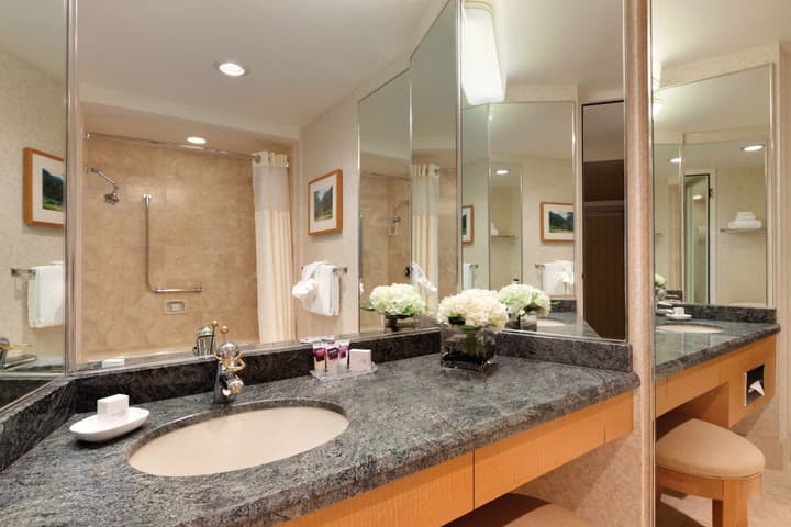 Harrah's Lake Tahoe Hotel & Casino – A Caesars Rewards Destination