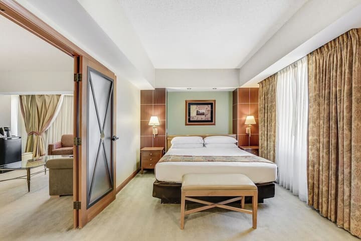 Harrah's Lake Tahoe Hotel & Casino – A Caesars Rewards Destination