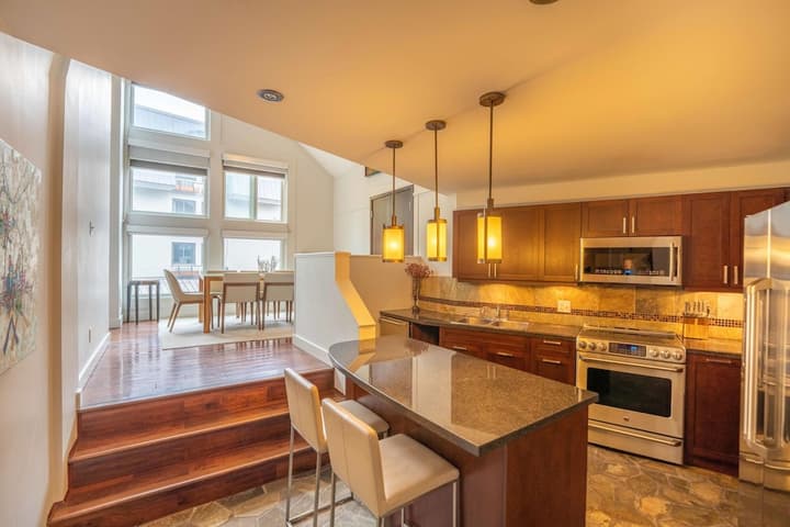 Executive - The Inn at Whistler Village & Mountainside Hotel