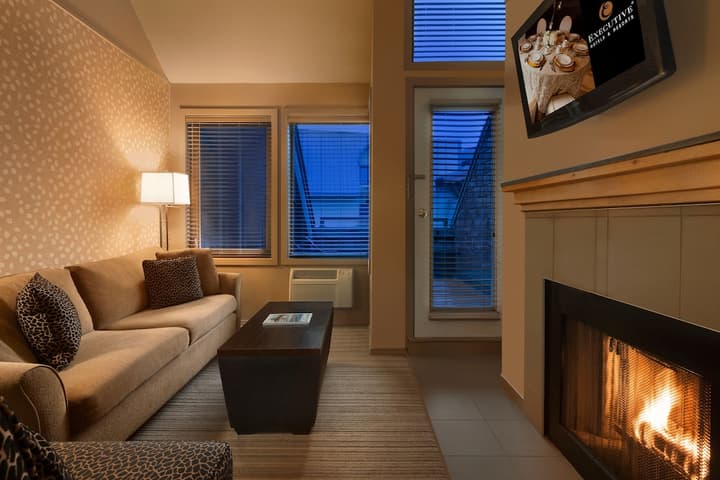 Executive - The Inn at Whistler Village & Mountainside Hotel