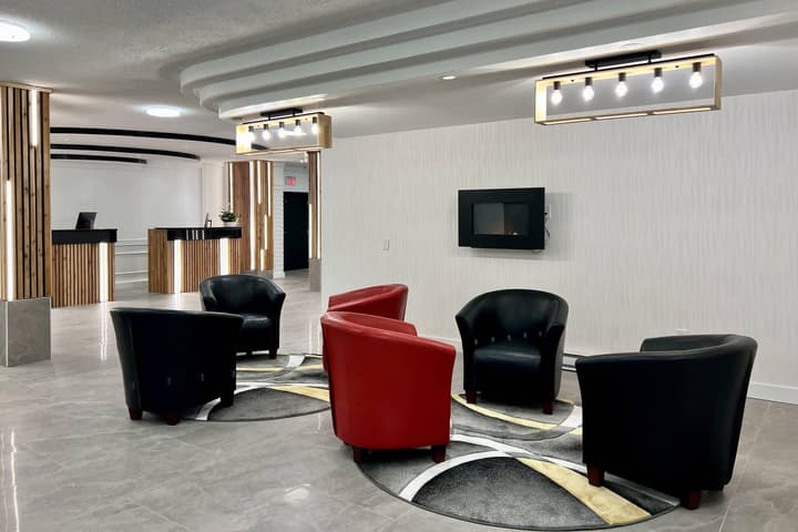 The Vic, an Ascend Collection Hotel