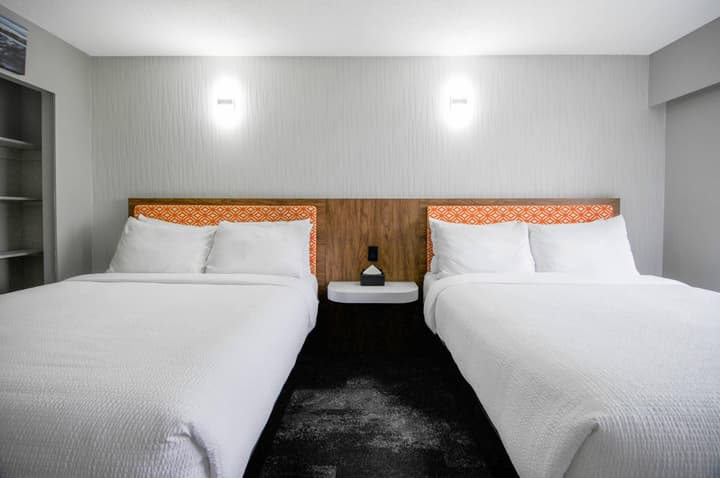 The Vic, an Ascend Collection Hotel