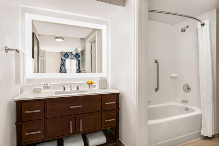 Homewood Suites by Hilton - Fort Myers