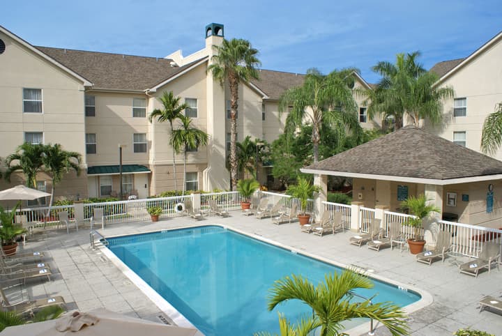 Homewood Suites by Hilton - Fort Myers