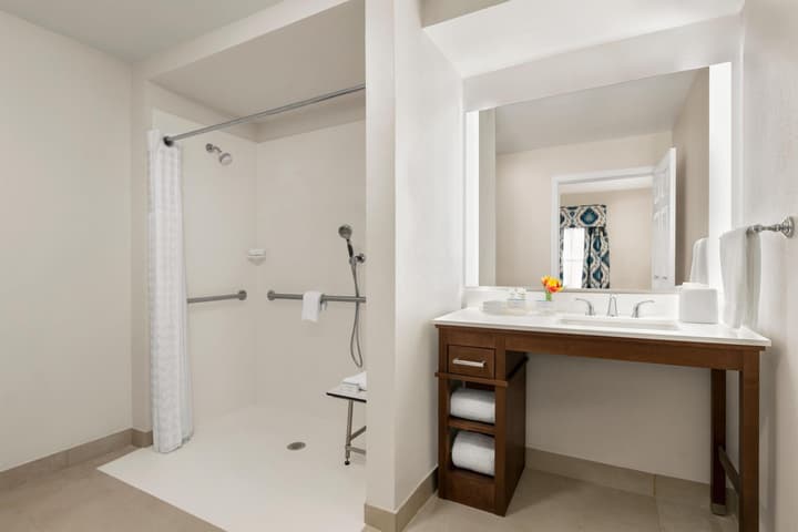 Homewood Suites by Hilton - Fort Myers