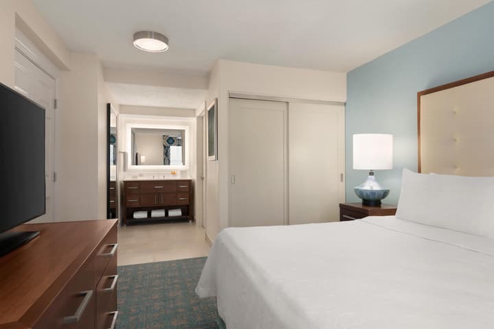 Homewood Suites by Hilton - Fort Myers