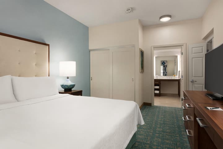 Homewood Suites by Hilton - Fort Myers
