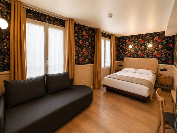 Hotel De Notre Dame Maître Albert