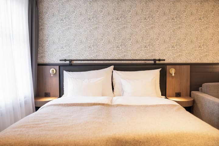Home Hotel Hammer