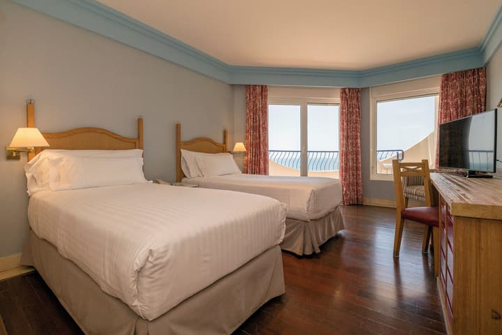 Hotel Playa Victoria