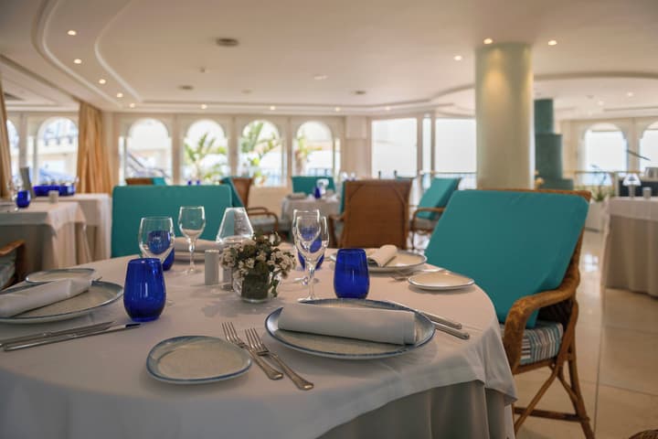 Hotel Playa Victoria