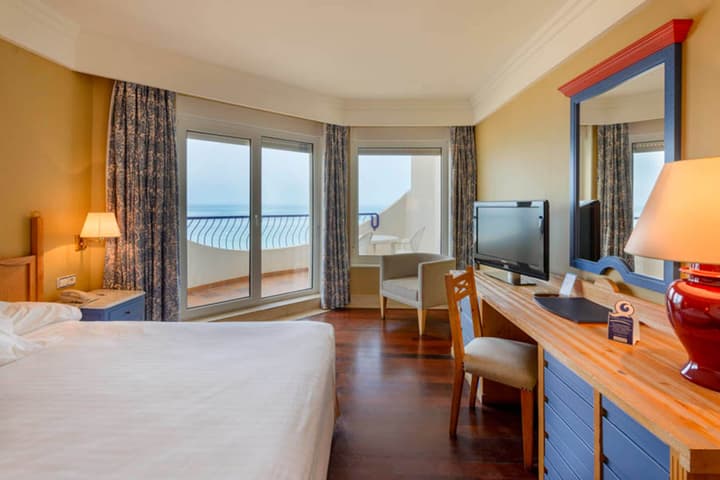 Hotel Playa Victoria
