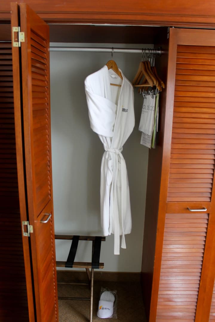 Sol de Oro Hotel & Suites