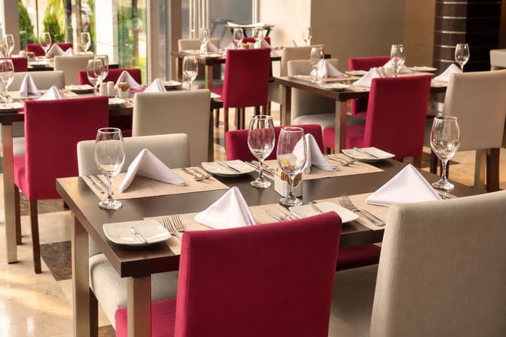 Sol de Oro Hotel & Suites