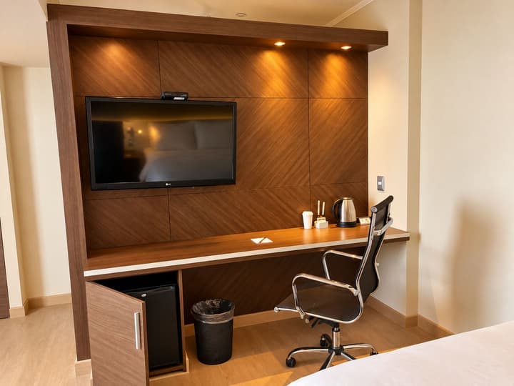 Sol de Oro Hotel & Suites