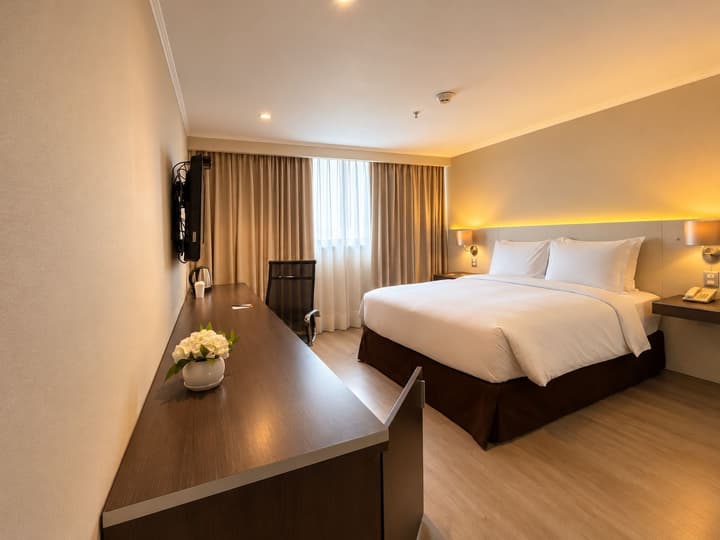 Sol de Oro Hotel & Suites