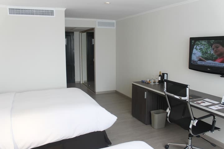 Sol de Oro Hotel & Suites