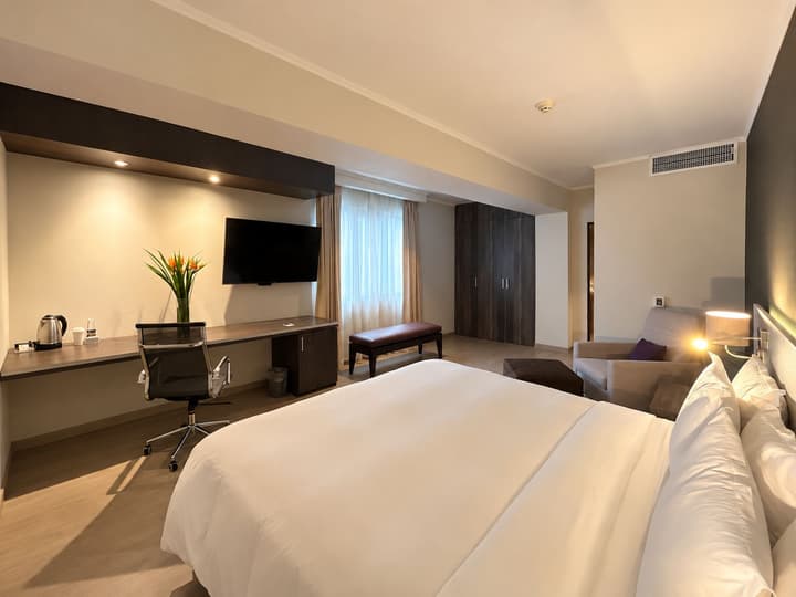Sol de Oro Hotel & Suites
