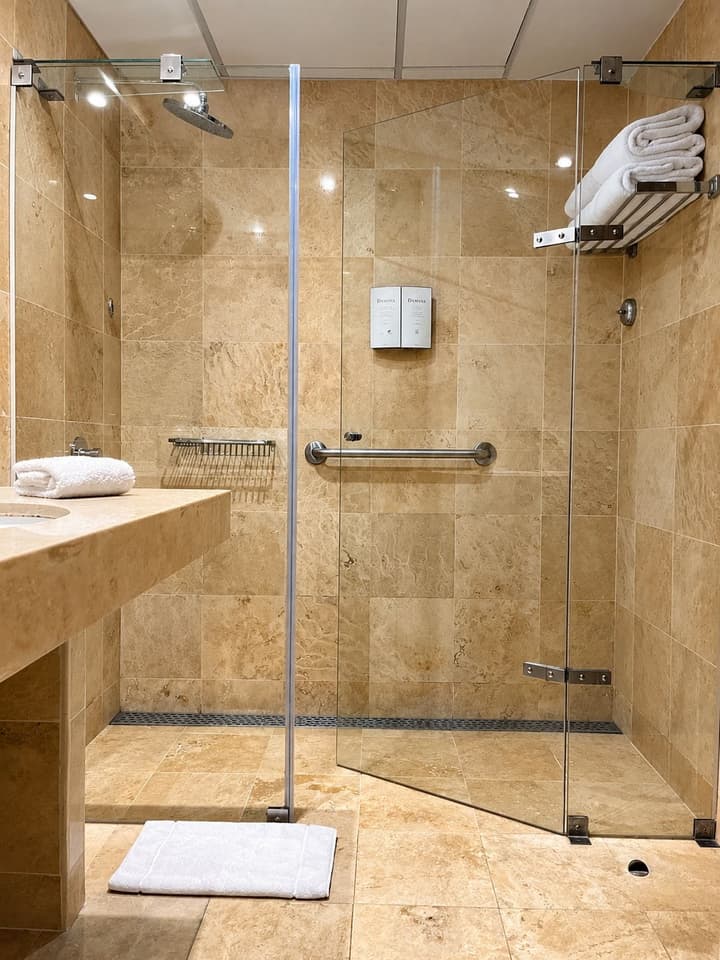 Sol de Oro Hotel & Suites