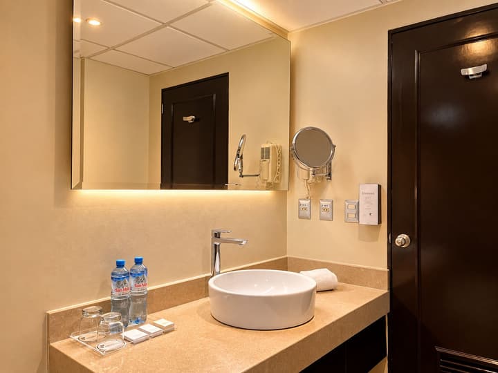 Sol de Oro Hotel & Suites
