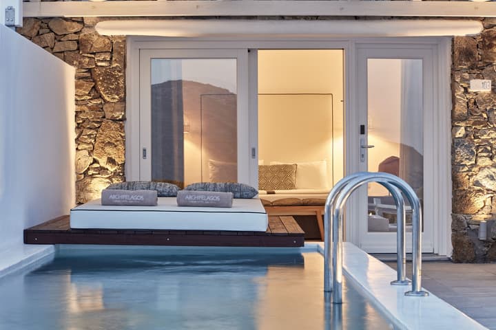 Archipelagos Hotel