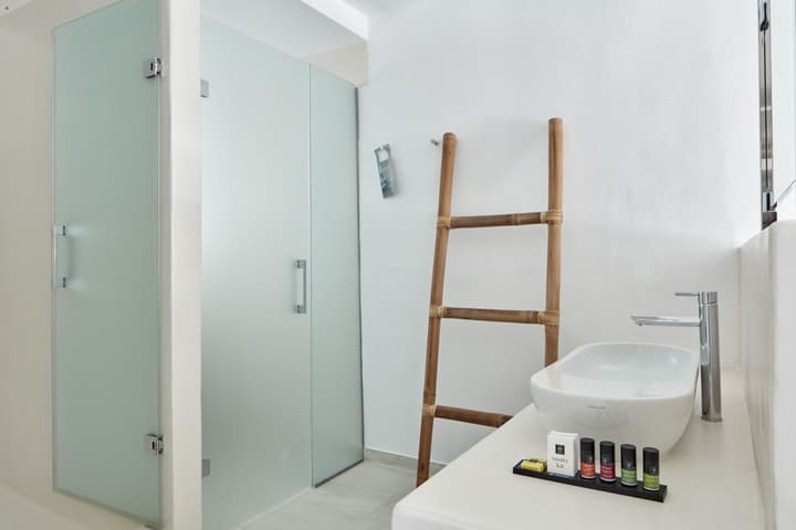 Archipelagos Hotel