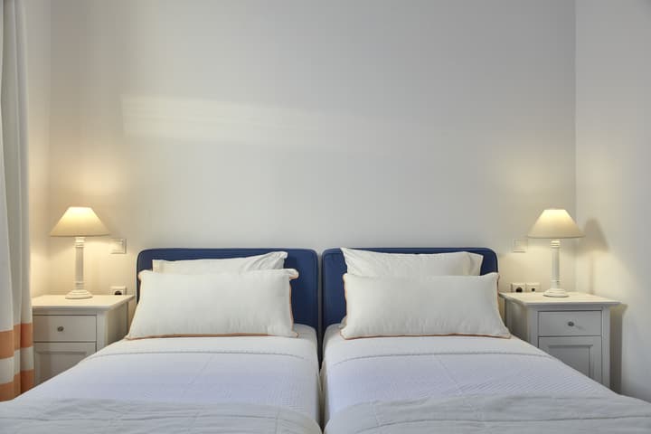 Archipelagos Hotel