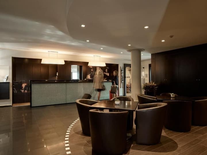 Gosset Hotel